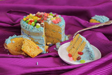 Load image into Gallery viewer, Top Secret Vanilla Cupcake Mix (12 Cupcakes)
